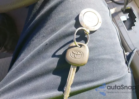 2011 Toyota Camry from USA, damaged, VIN 4T1BF3EK6BU196018